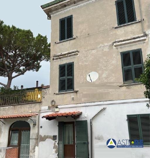 Vendita Quadrivani, San Giuliano Terme foto