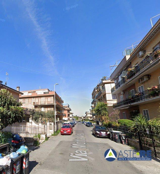 Vendita Bivani, Roma foto