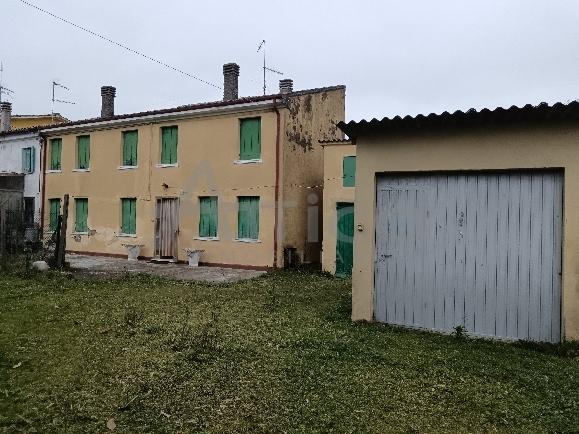 Vendita Multivani, Costa di Rovigo foto