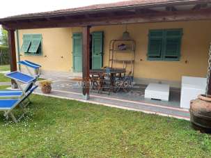 Vendita Pentavani, Forte dei Marmi Vendita Pentavani, Forte dei Marmi