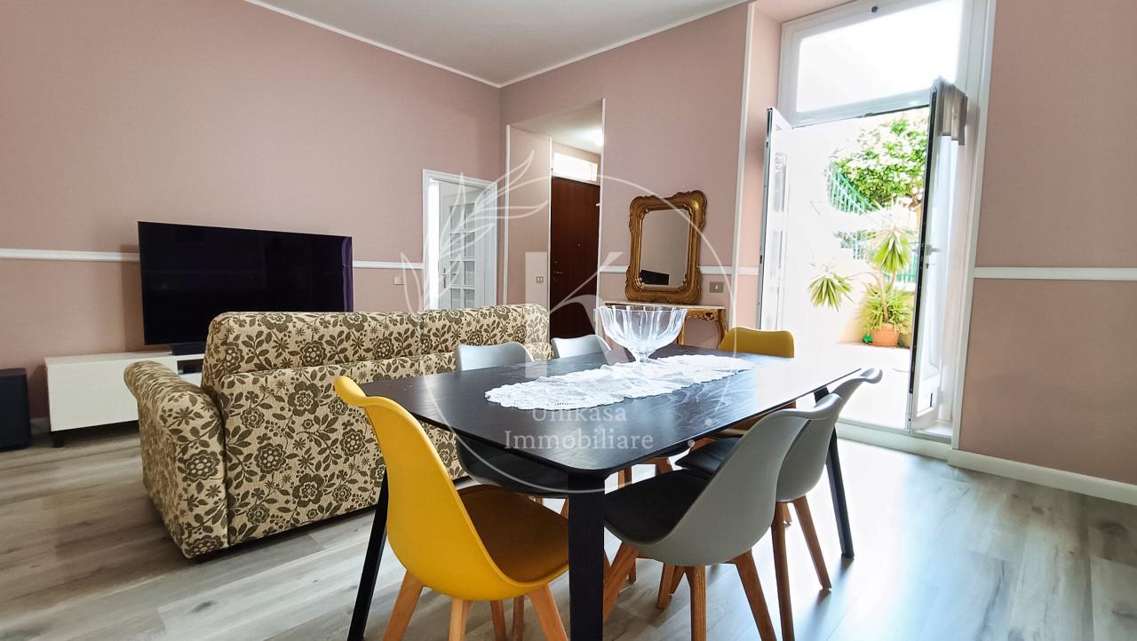 Vendita Multivani, Savona foto