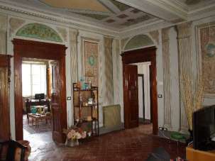 Vendita Pentavani, Camaiore