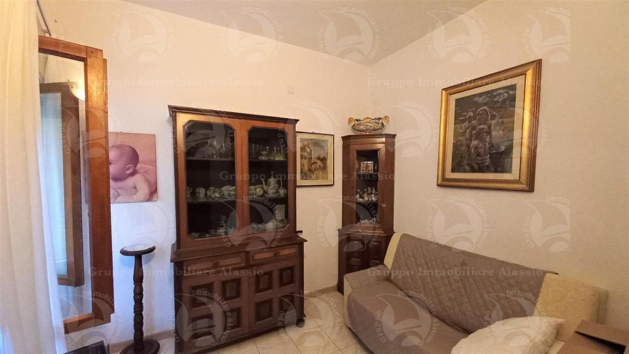 Sale Trivani, Alassio foto