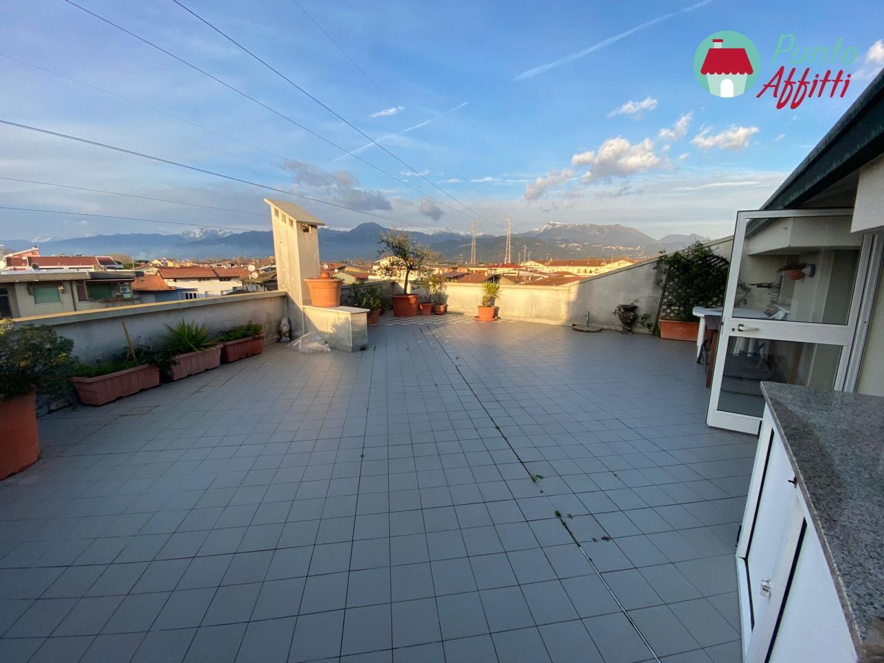 Vendita Trivani, Viareggio foto