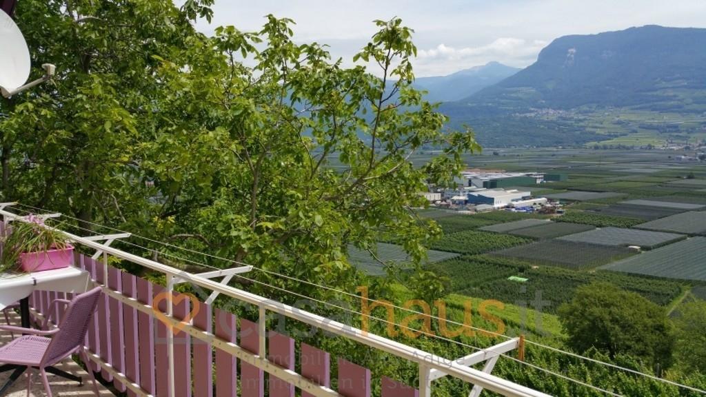 Vendita Multivani, Termeno sulla strada del vino foto