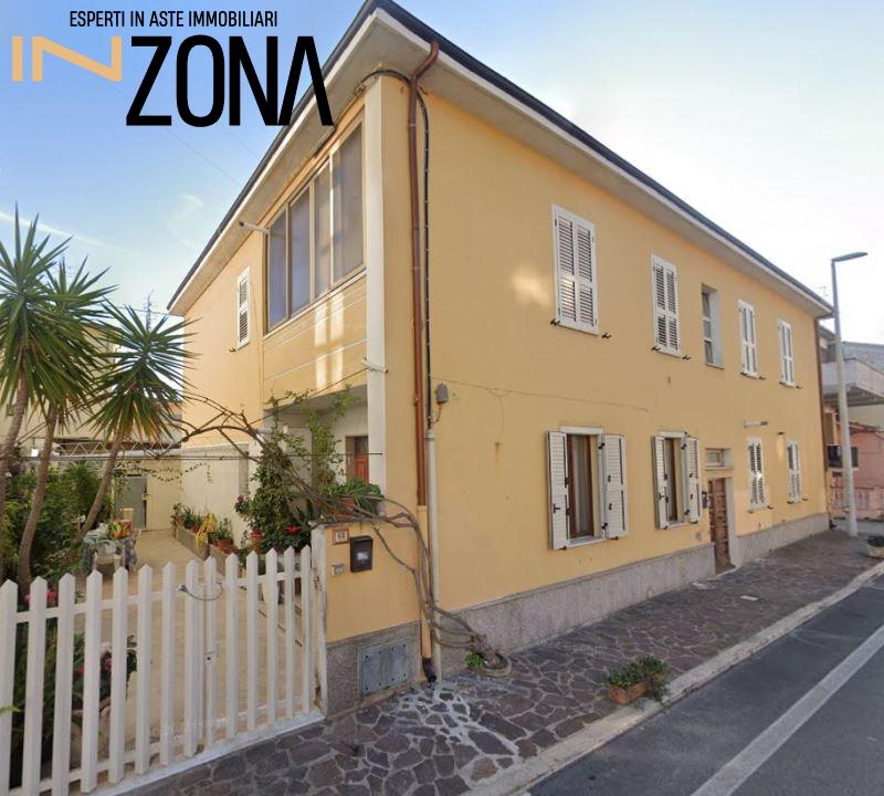 appartamento in vendita ad Alba Adriatica