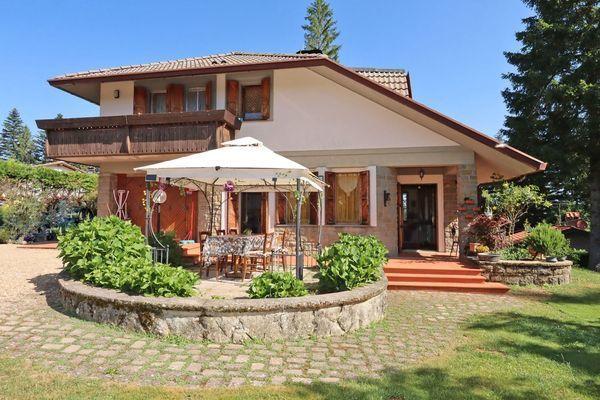casa indipendente in vendita a Pelago in zona Consuma