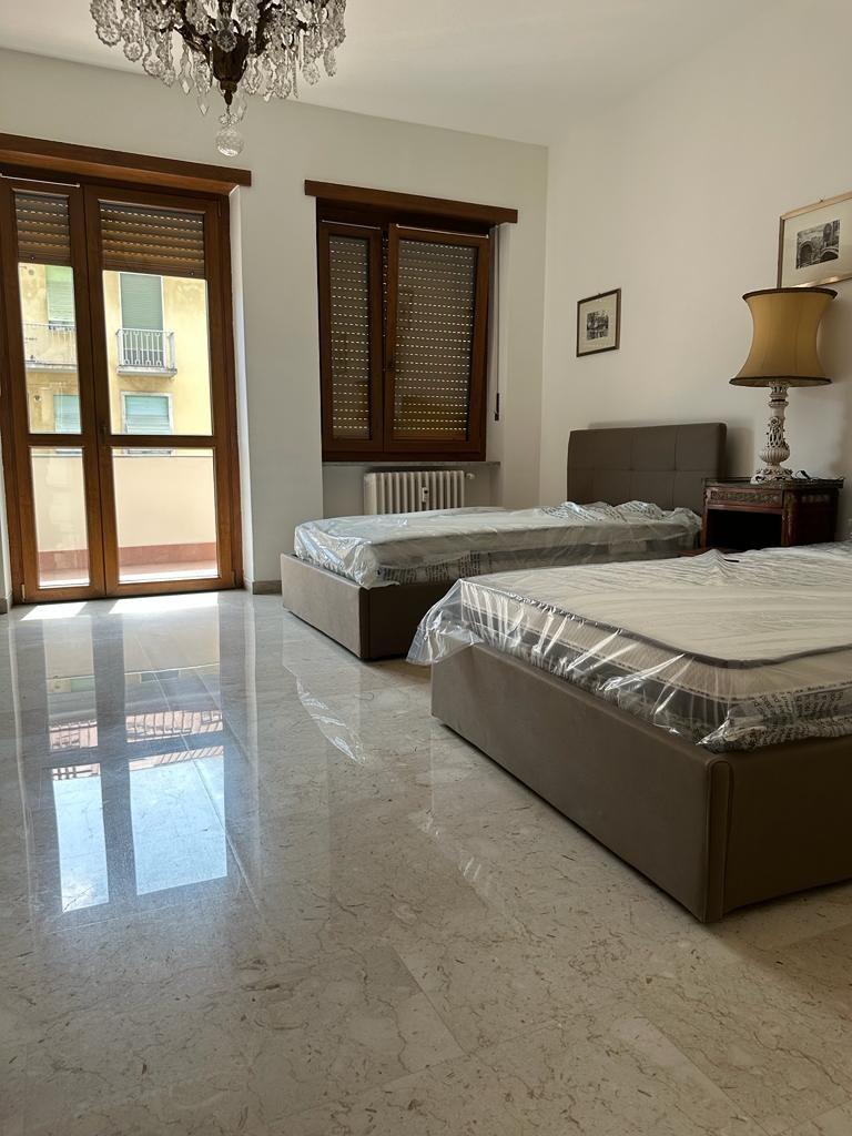 Affitto false, Torino Affitto false, Torino foto