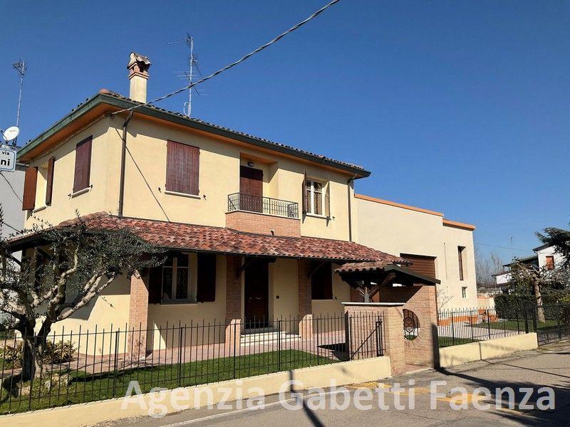 Vendita Casa Indipendente, Solarolo foto
