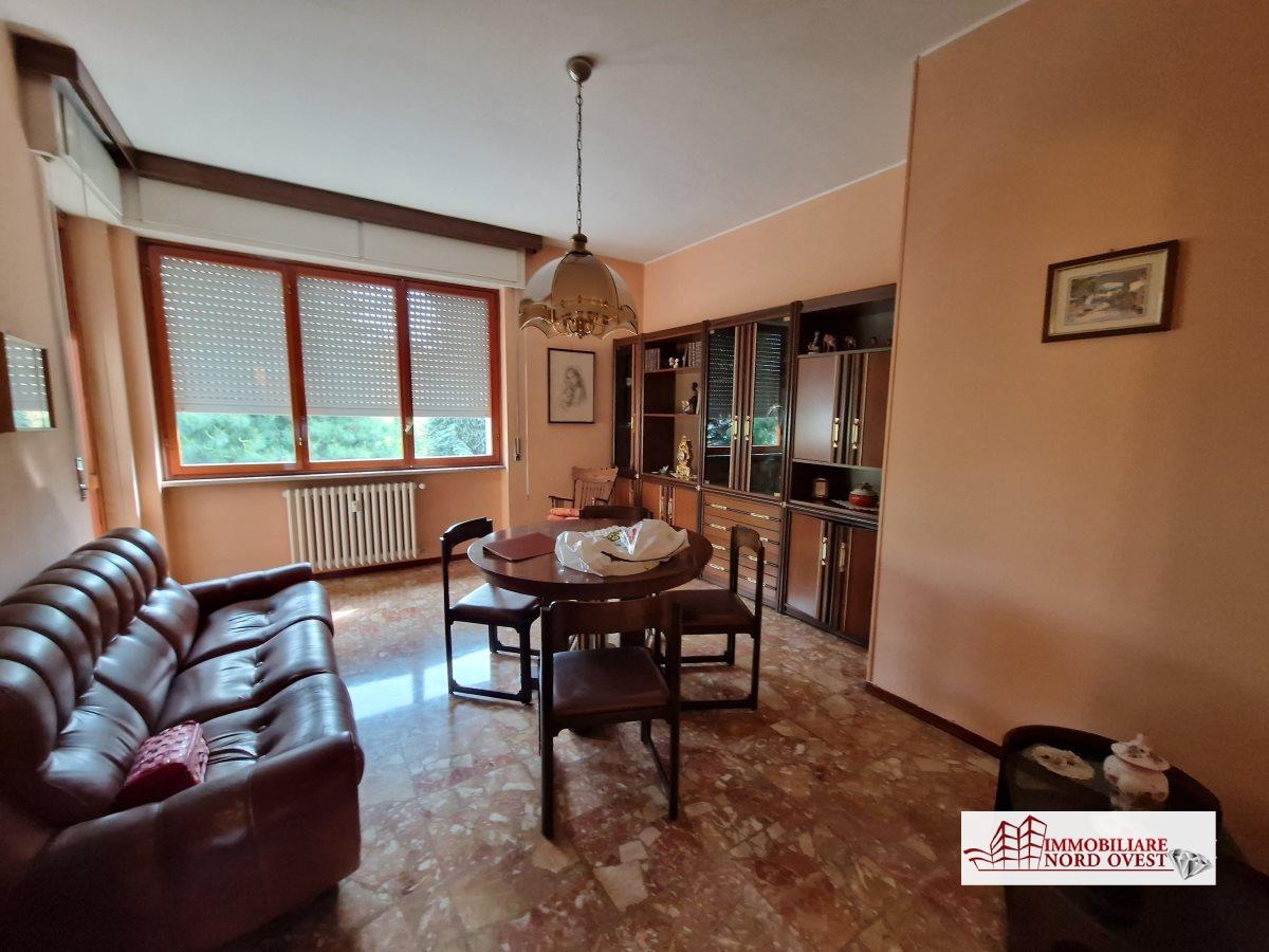 Vendita Quadrivani, Vanzago foto