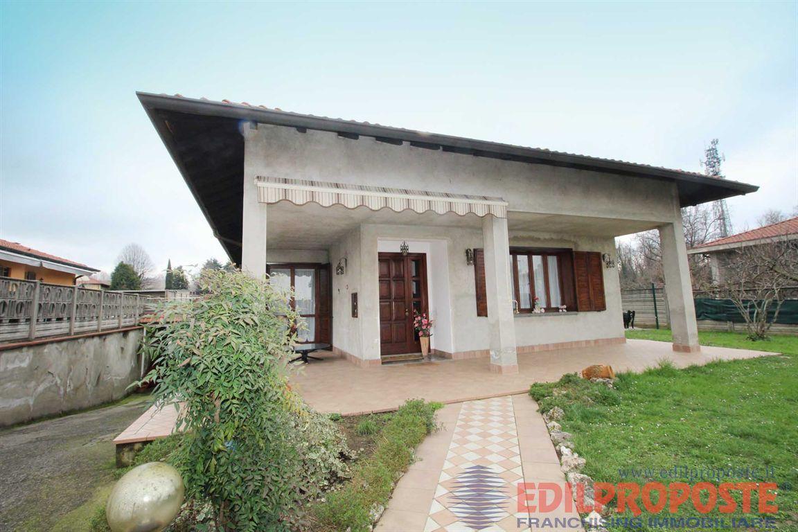 Vendita Villa, Lazzate foto