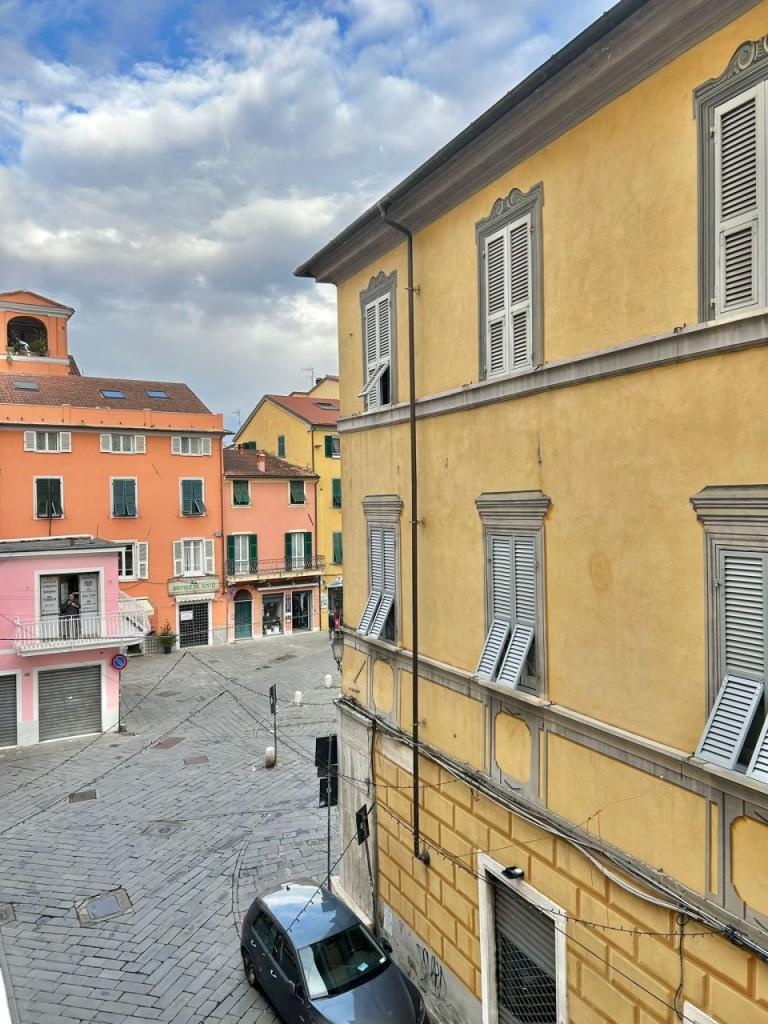 Vendita Trivani, Sarzana Vendita Trivani, Sarzana foto