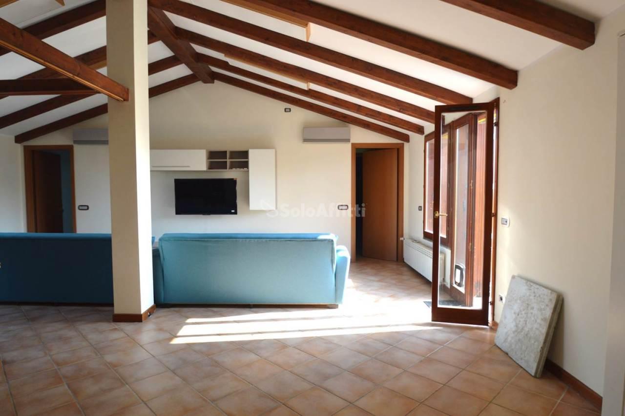 Affitto Trivani, Rozzano Affitto Trivani, Rozzano foto