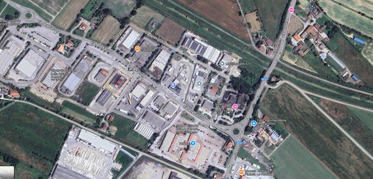 Affitto 3 vetrine, Foiano della Chiana Affitto 3 vetrine, Foiano della Chiana foto