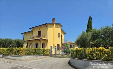 Vendita Ville, Tuoro sul Trasimeno Vendita Ville, Tuoro sul Trasimeno