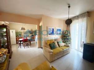 Vendita Appartamento, Vezzano Ligure
