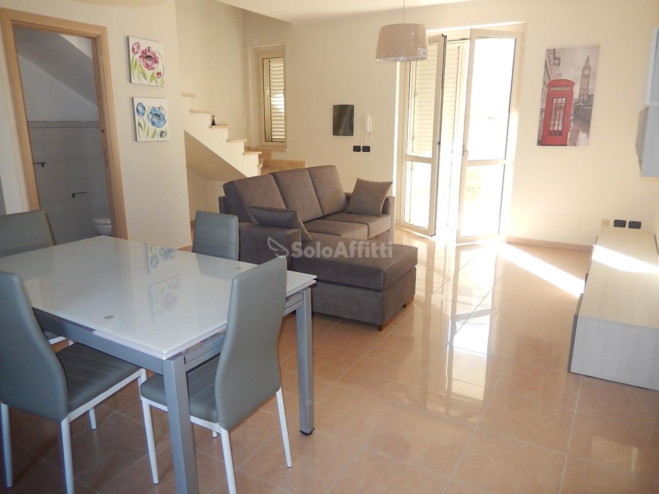 Affitto Villa, Staletti foto