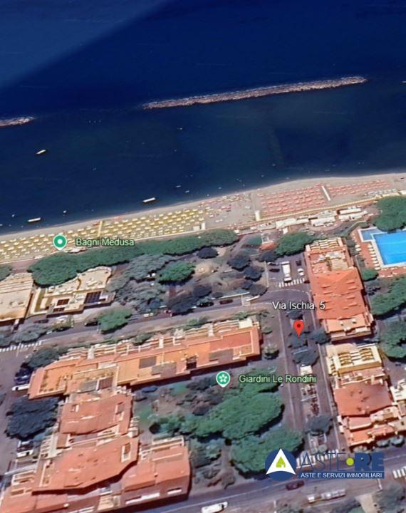 Vendita Quadrivani, San Bartolomeo al Mare foto