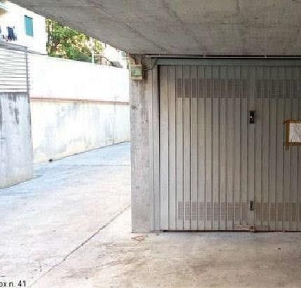 Vendita Monovano, Genova foto