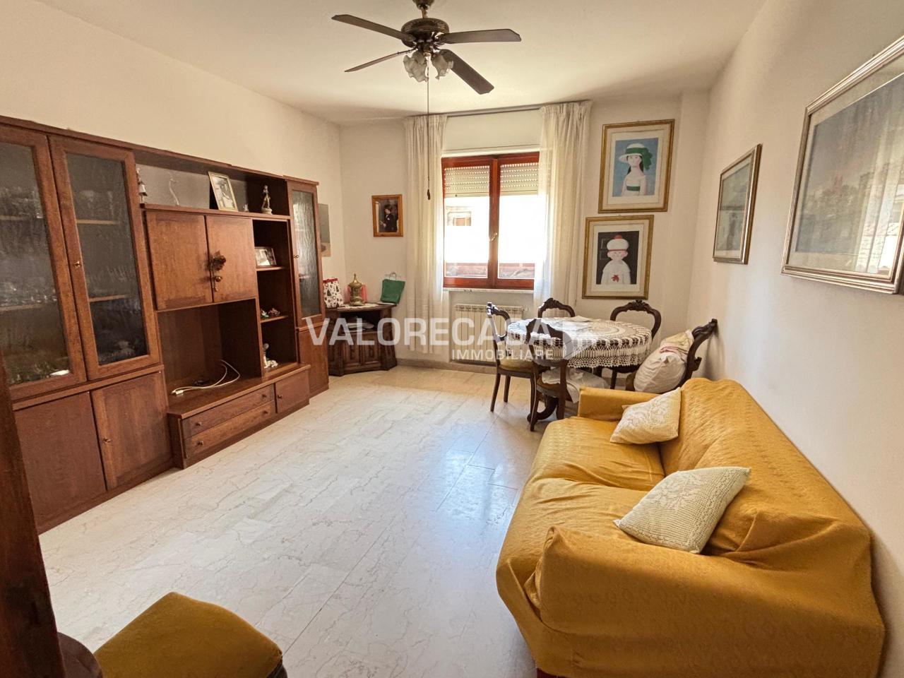 Vendita Trivani, Carrara foto