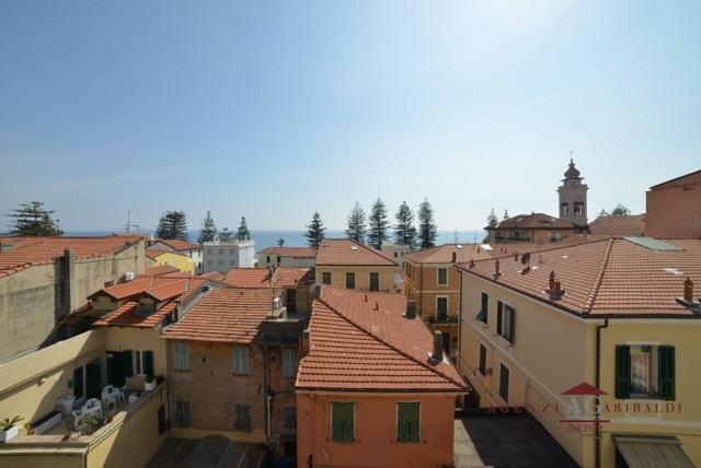 Vendita Multivani, Bordighera Vendita Multivani, Bordighera foto