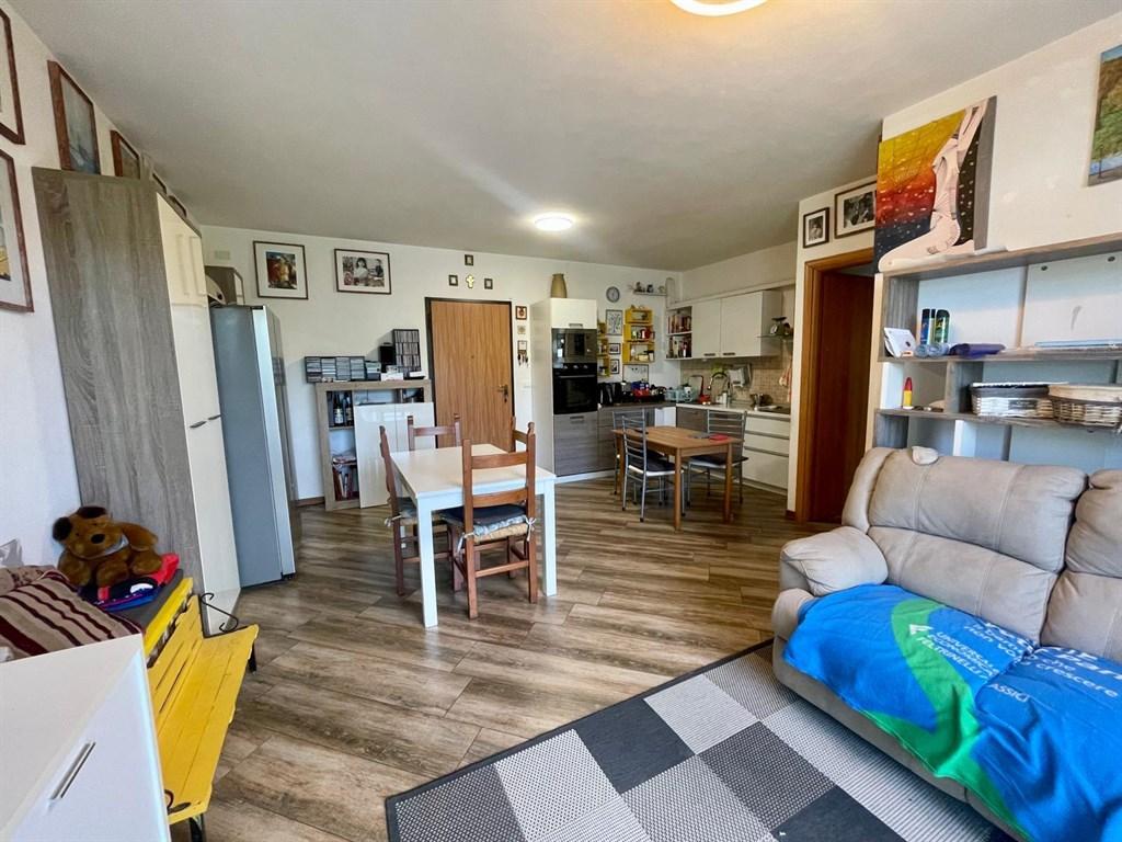 Rent Appartamento, Sumirago foto