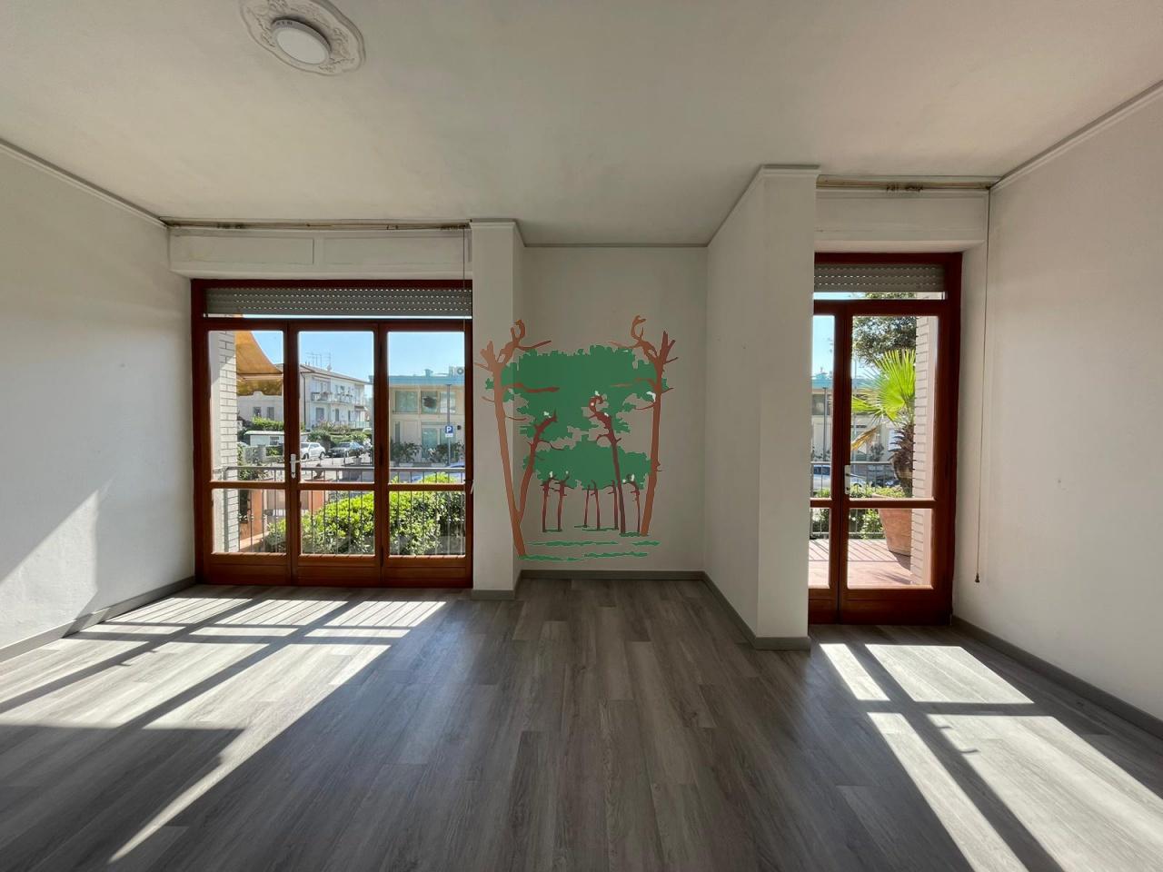 Vendita Trivani, Camaiore foto