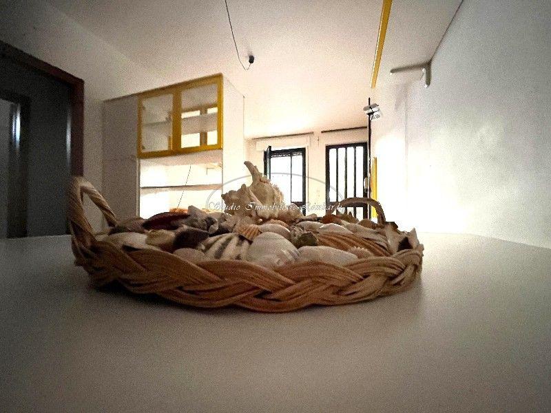 Vendita Quadrivani, Viareggio foto