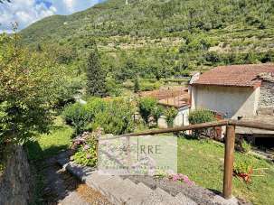 Vendita Casa indipendente, Rezzo