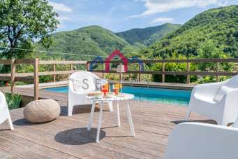 Vendita Villa, Camporgiano Vendita Villa, Camporgiano