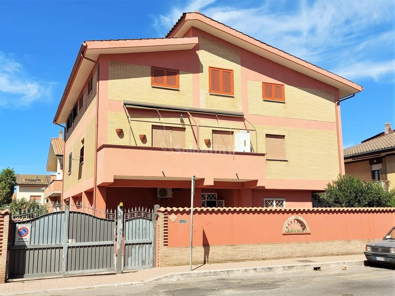 Affitto Pentavani, Fiumicino foto