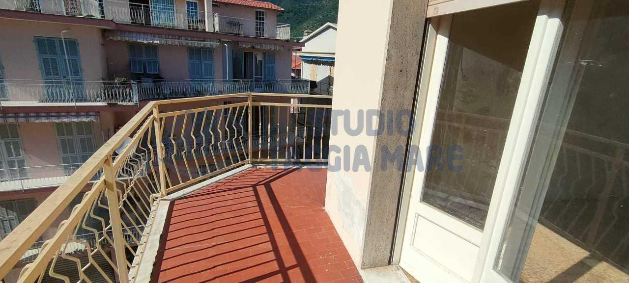 appartamento in vendita a Taggia