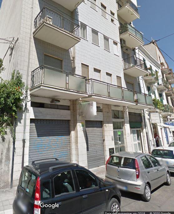 Vendita Negozio, Bari foto