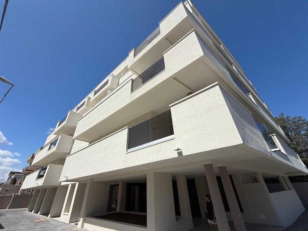 Rent Appartamento, Bari foto