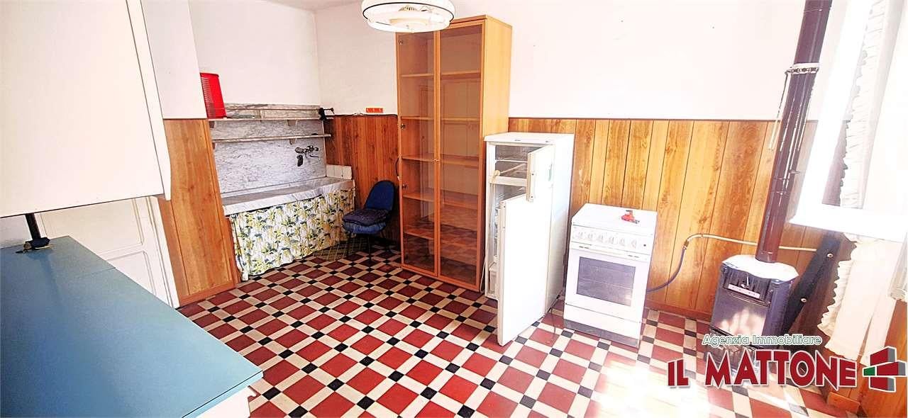 Affitto affitto, Valbrevenna foto