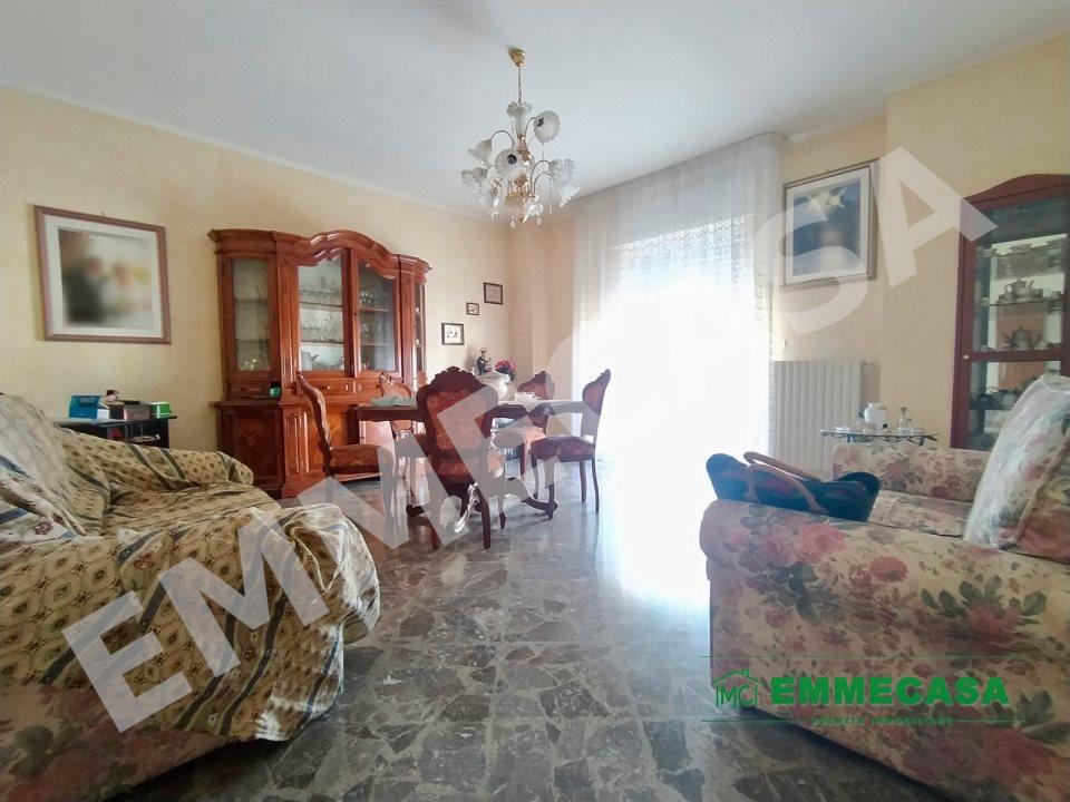 Vendita Quadrivani, Valenzano foto