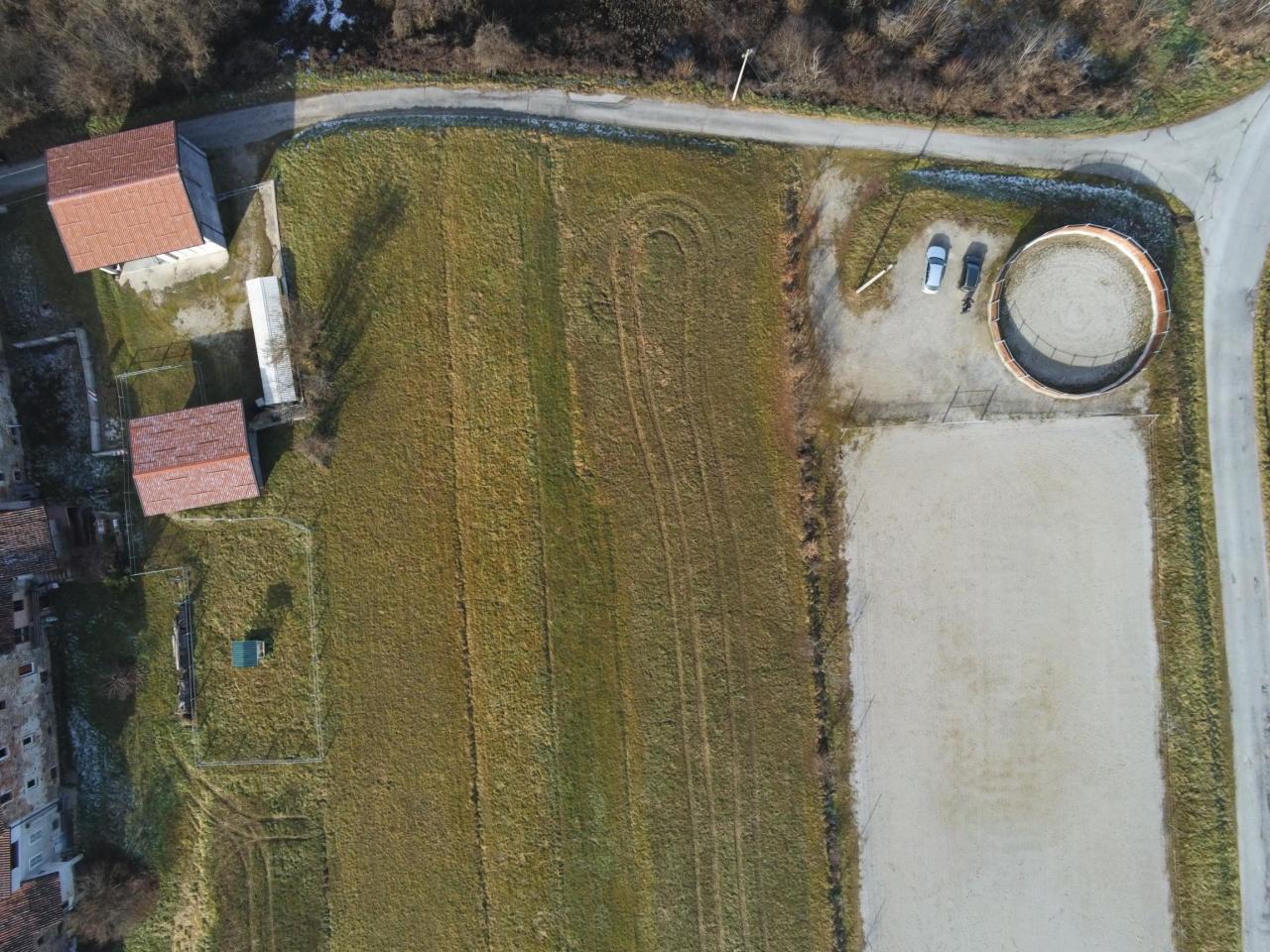 Vendita Quadrivani, Niella Tanaro foto