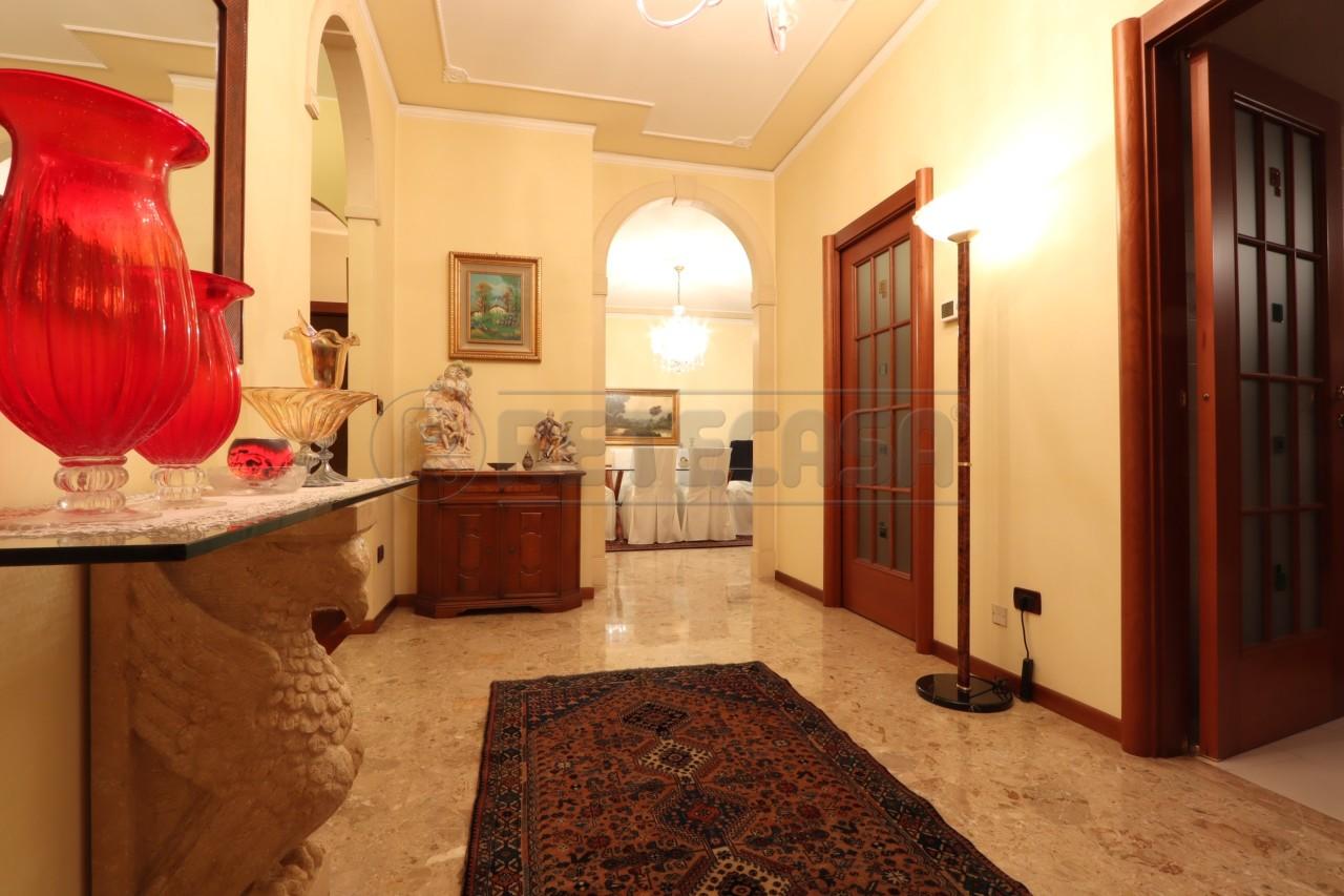 Vendita Eptavani, Vicenza foto
