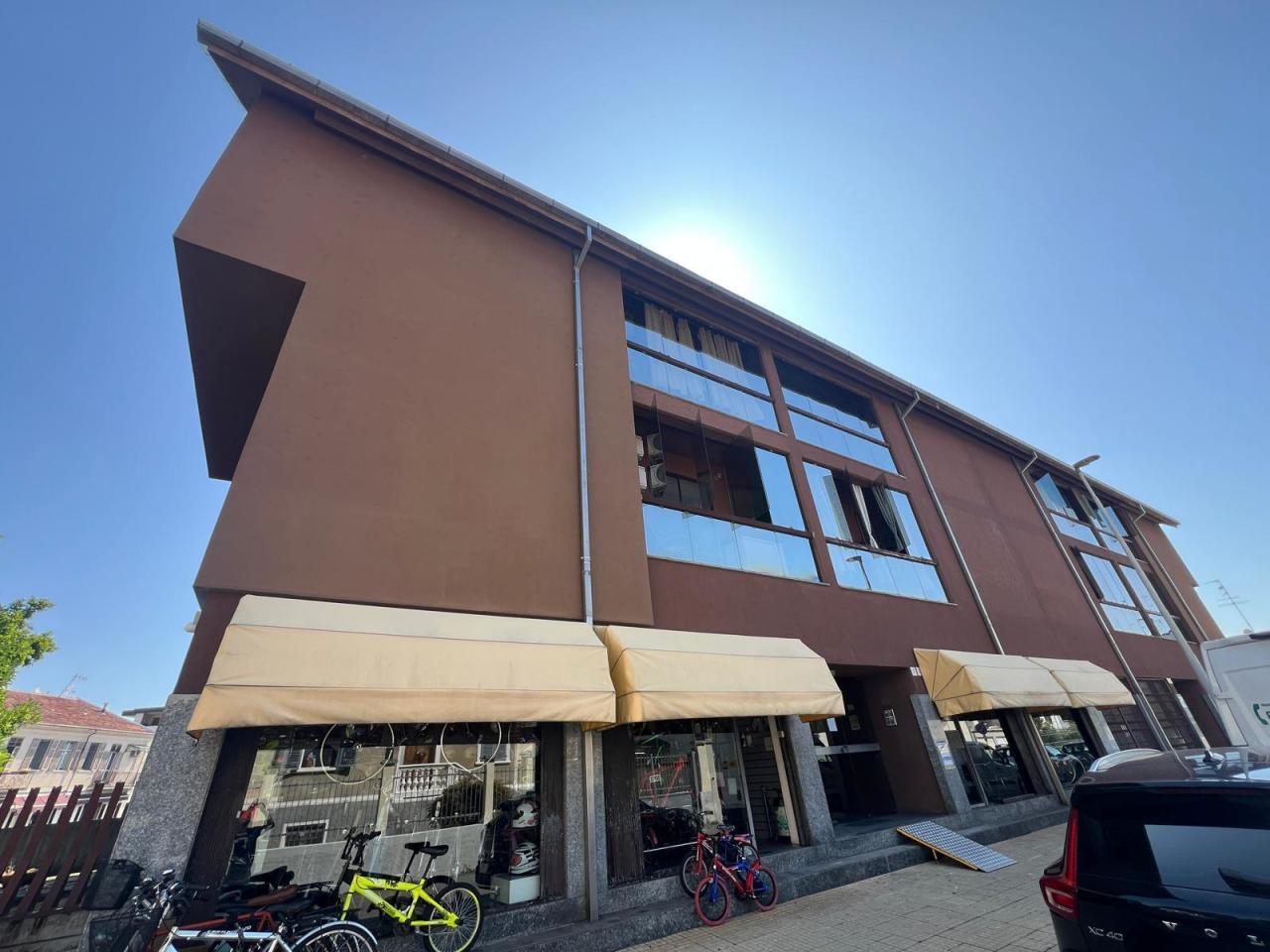 Vendita Quadrivani, Vercelli foto