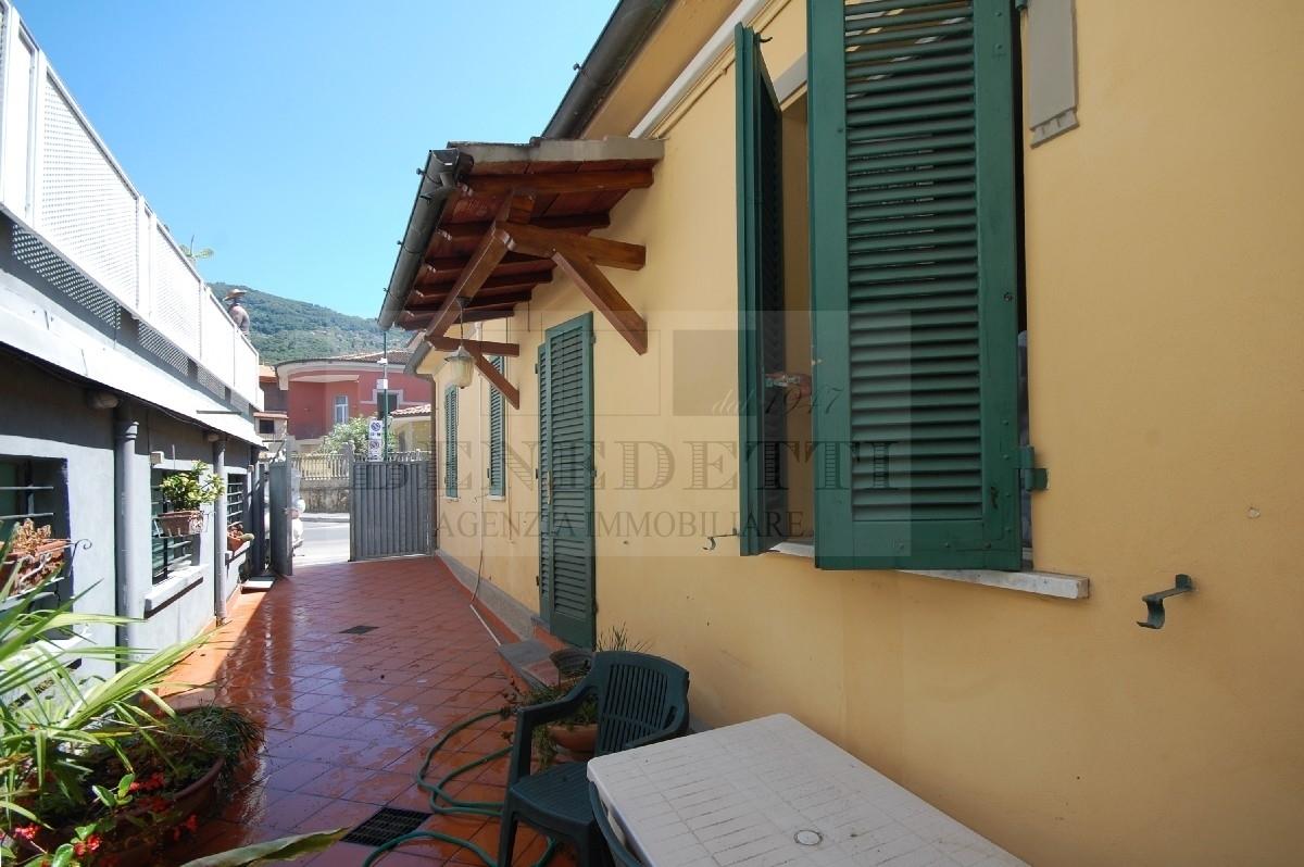 Vendita Trivani, Pietrasanta Vendita Trivani, Pietrasanta foto