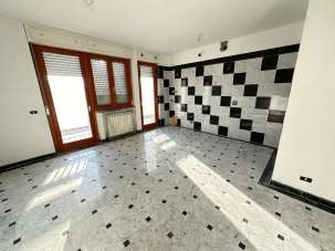 Affitto Trivani, Carrara