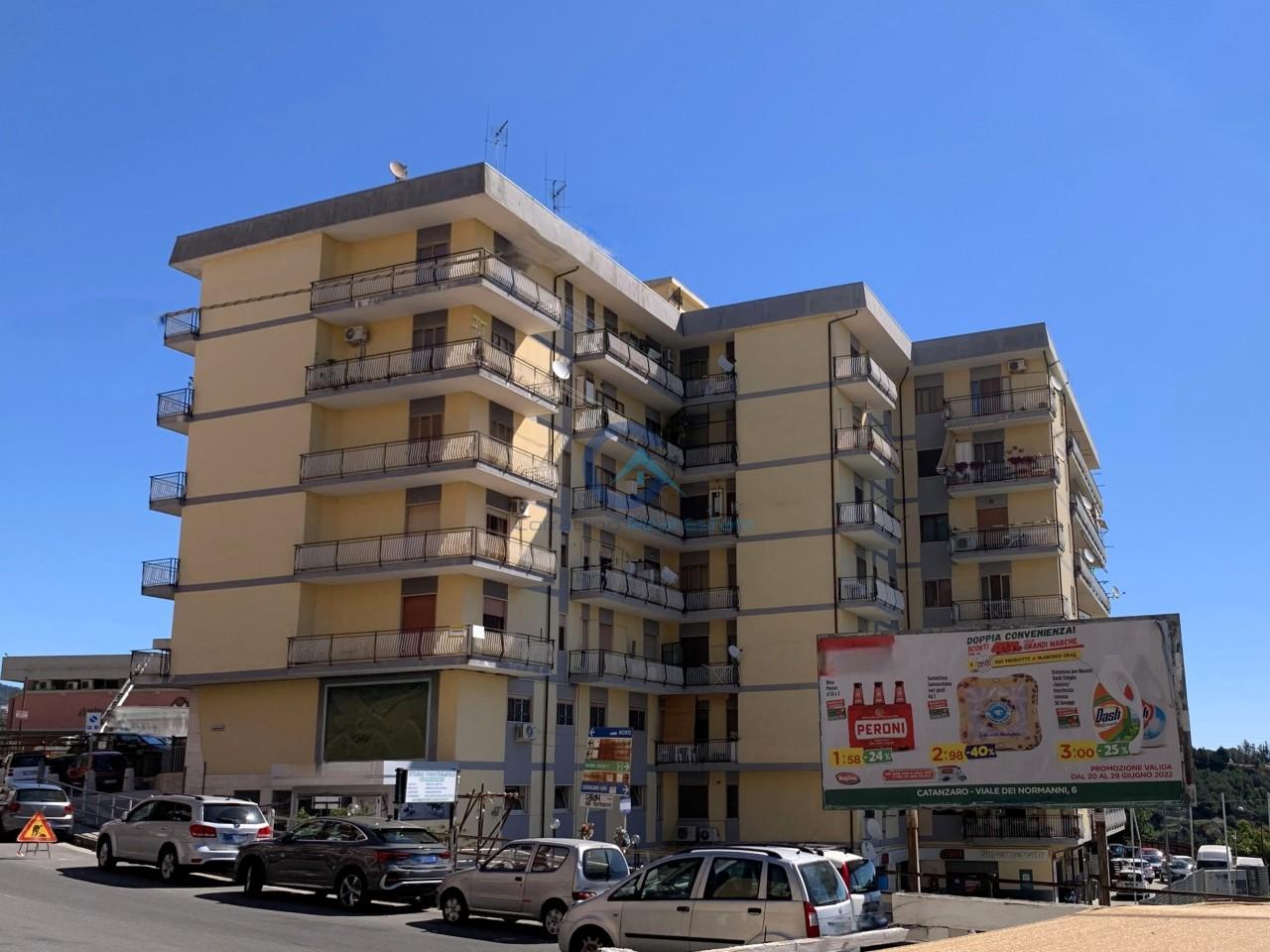 Vendita Pentavani, Catanzaro Vendita Pentavani, Catanzaro foto