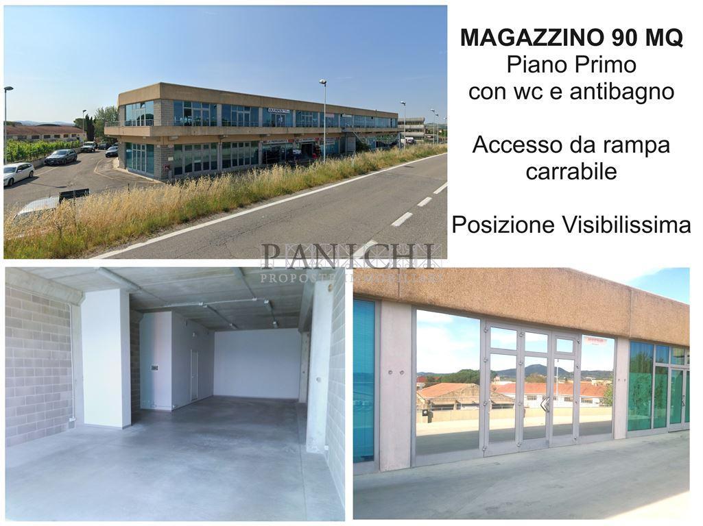 Affitto Magazzino, Asciano foto