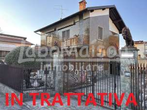 Vendita Casa Indipendente, Cocquio-Trevisago