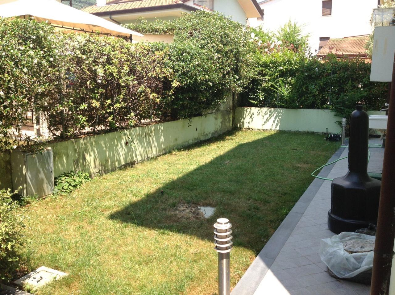Vendita Pentavani, Massarosa foto