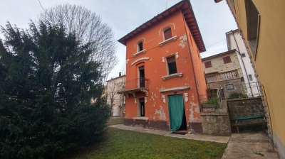 Vendita Eptavani, Zocca