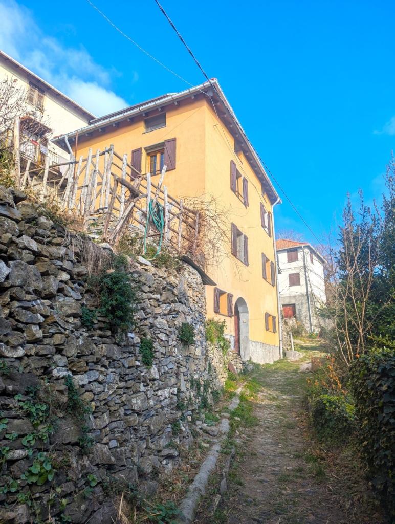 Vendita Esavani, Serra Ricco foto