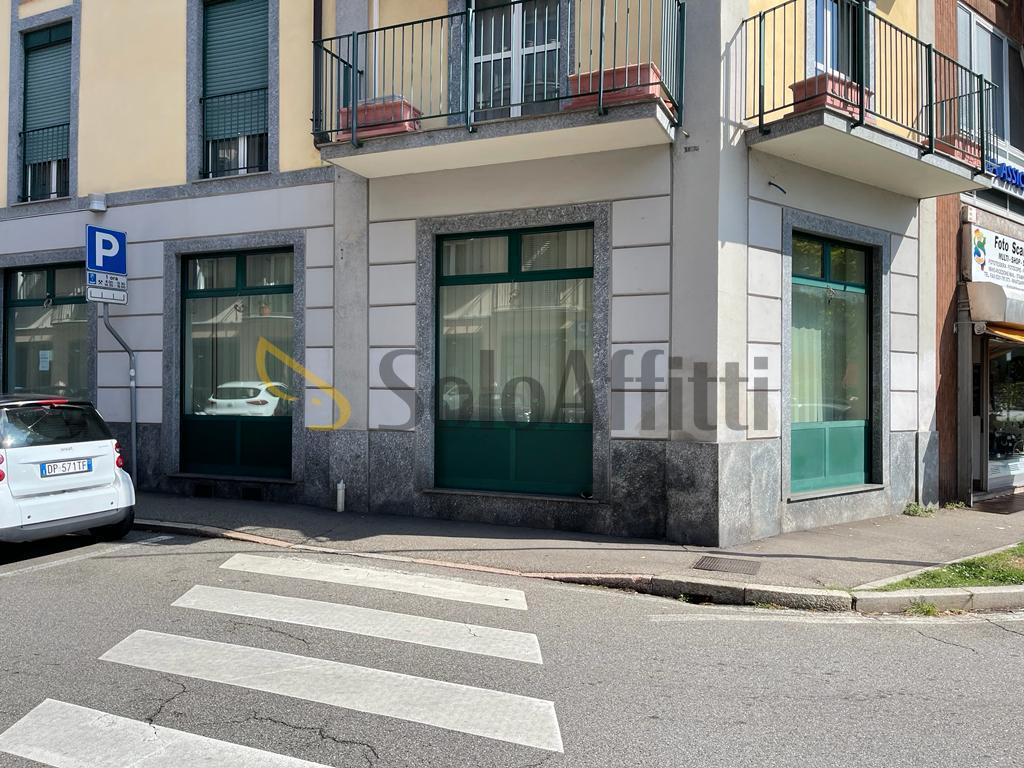 Affitto Oltre 5 vetrine, Gallarate foto