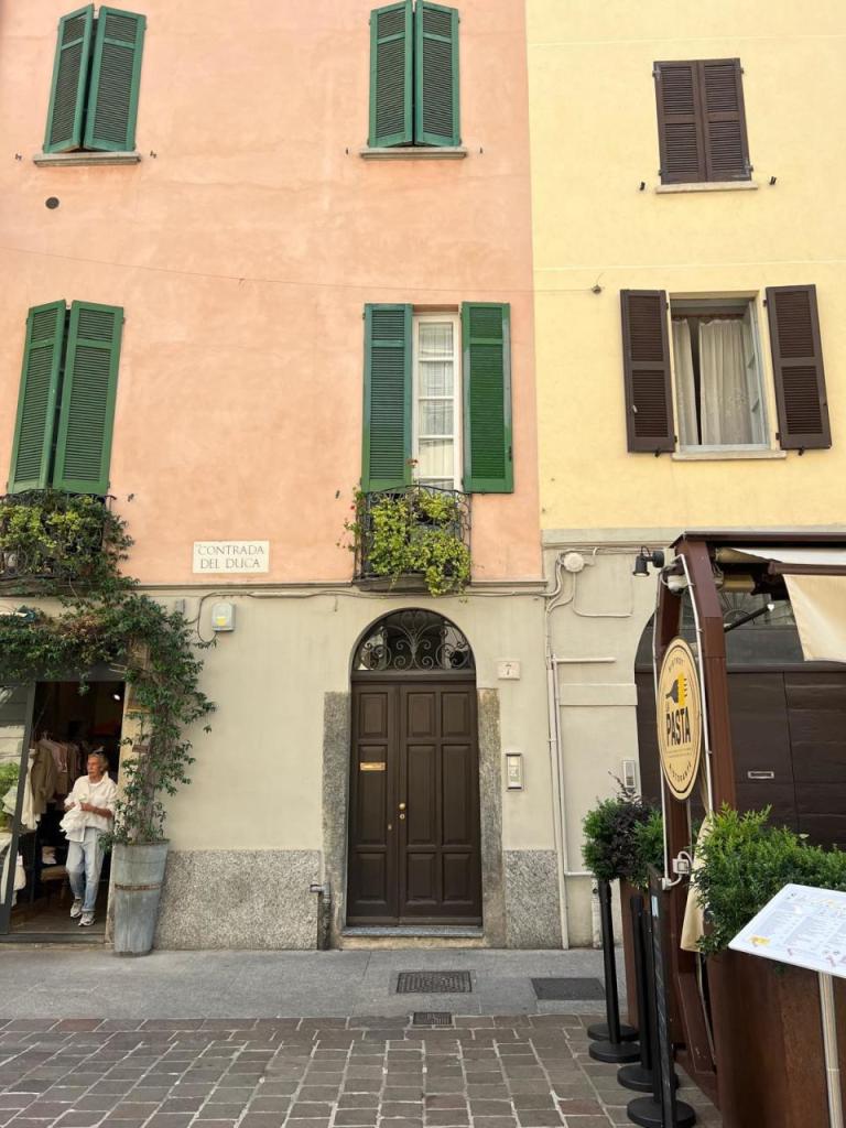 Affitto Bivani, Como Affitto Bivani, Como foto