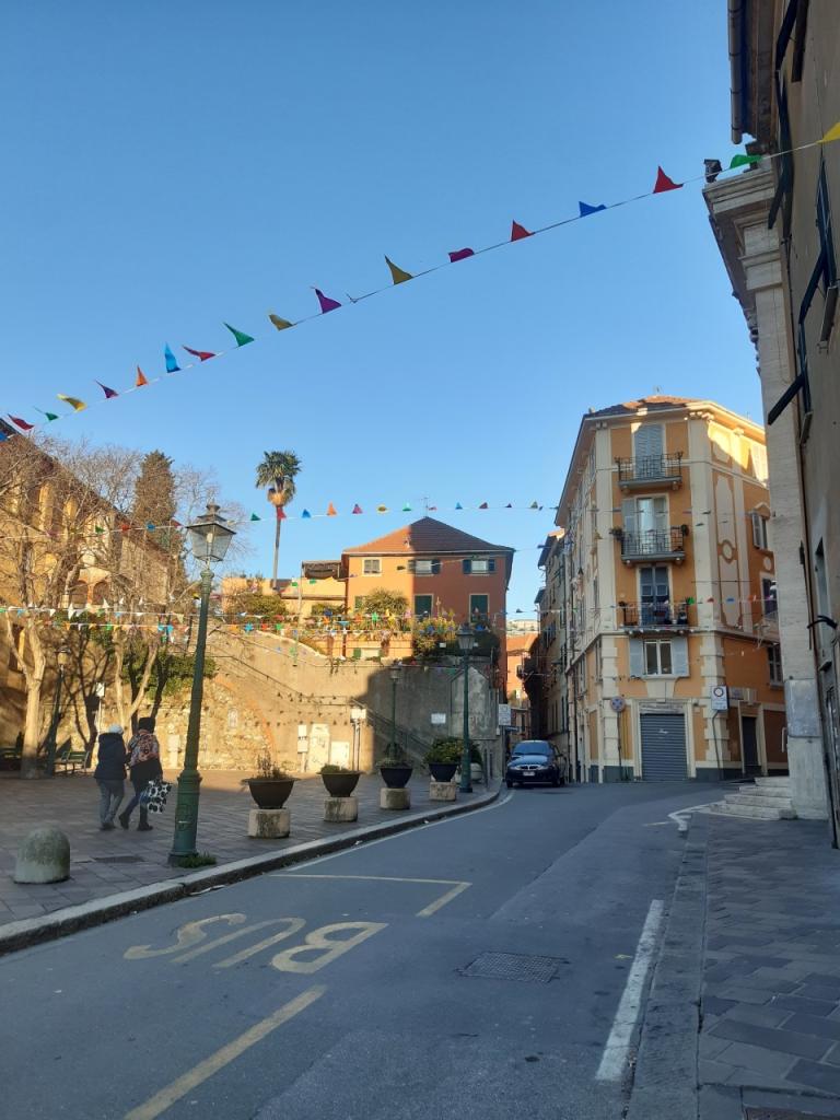 Vendita Quadrivani, Genova foto